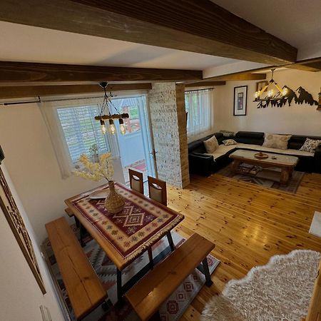 Guest House Sara Žabljak Kültér fotó