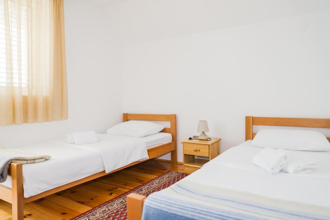 Guest House Sara Žabljak Kültér fotó