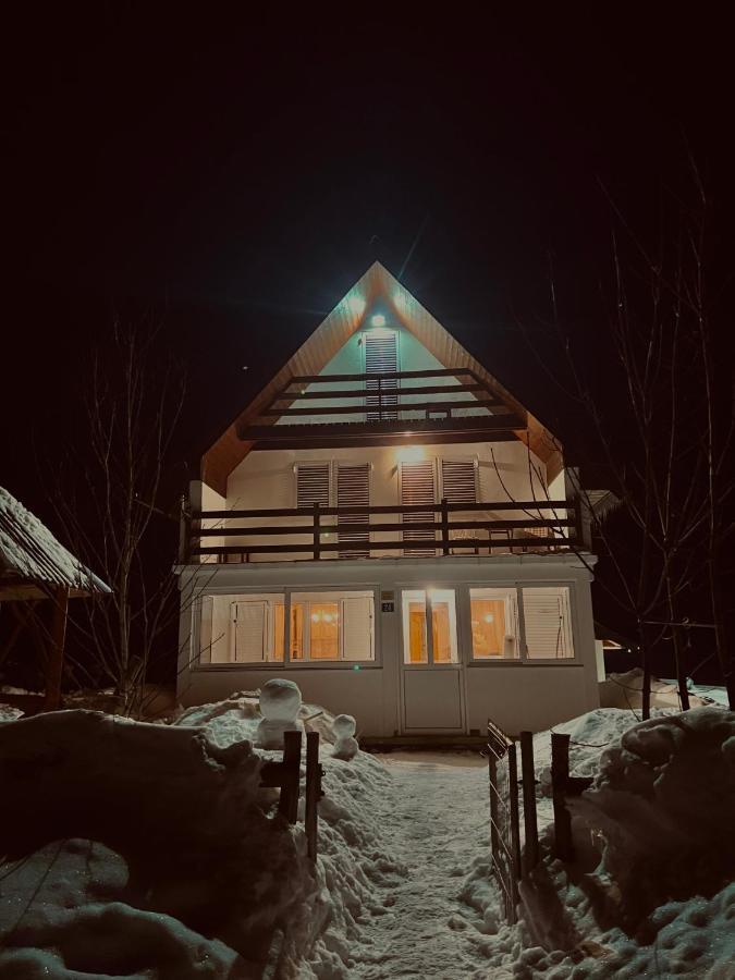 Guest House Sara Žabljak Kültér fotó