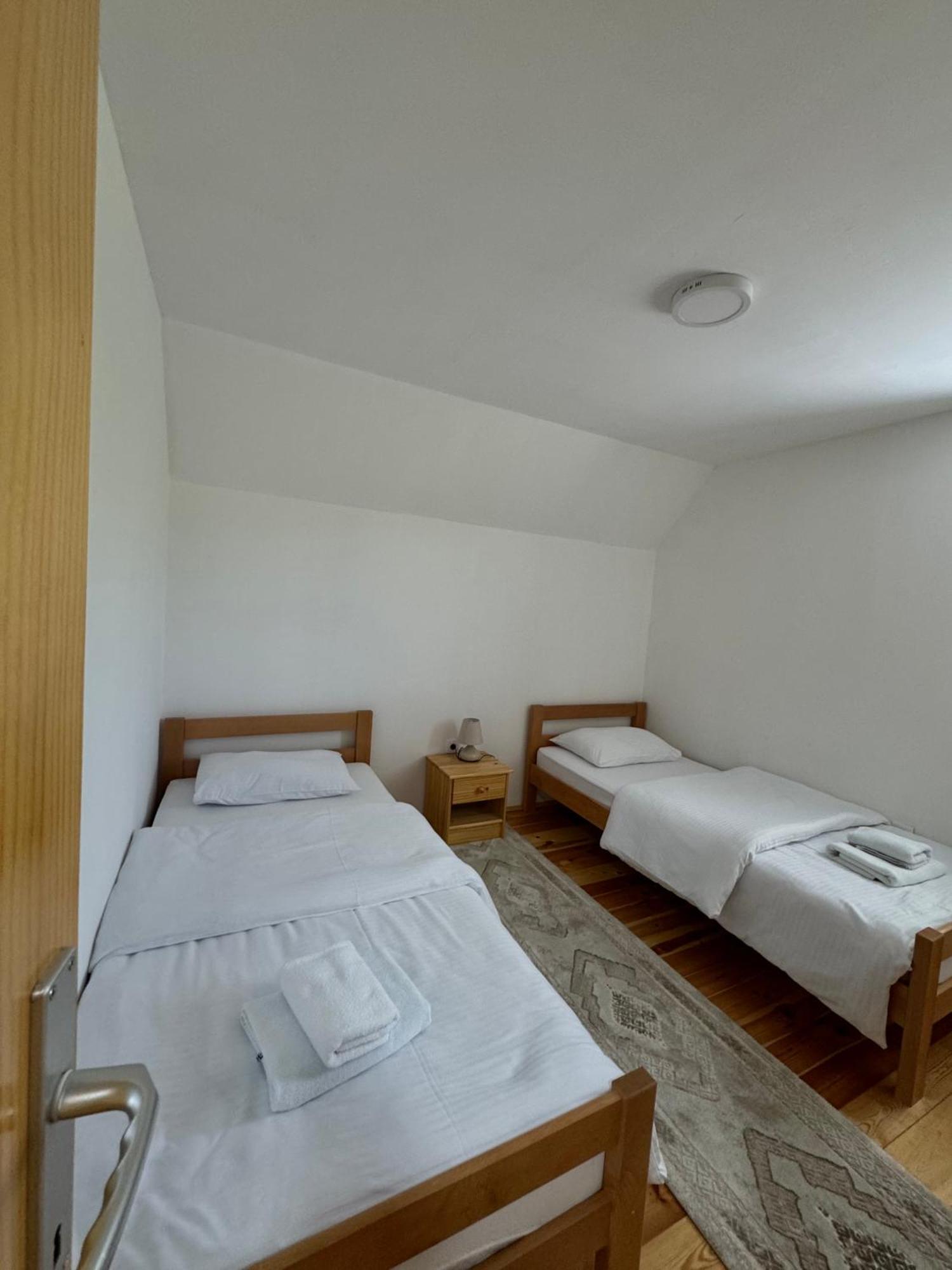 Guest House Sara Žabljak Kültér fotó